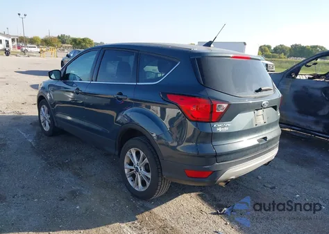 2019 Ford Escape Se из США, поврежденный, VIN 1FMCU0GD0KUB38638